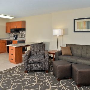 Mainstay Suites Fargo - I-94 Medical Center